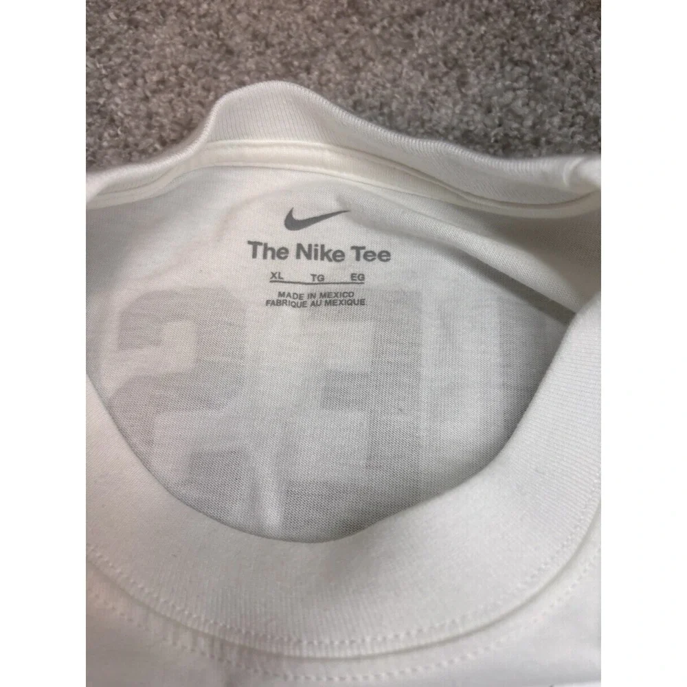 Nike Men's White West Virginia Mountaineers 2-Hit Statement Max90 T'Shirt Sz XL